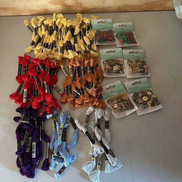DMC Embroidery Floss and Buttons Set - Picture 1 of 5